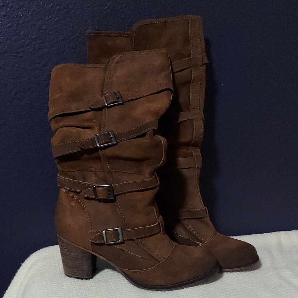 Steve Madden Gazele Brown Heeled Buckle Boots